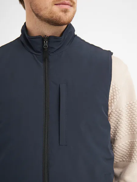 Hovedbilde Marineblå tech-vest